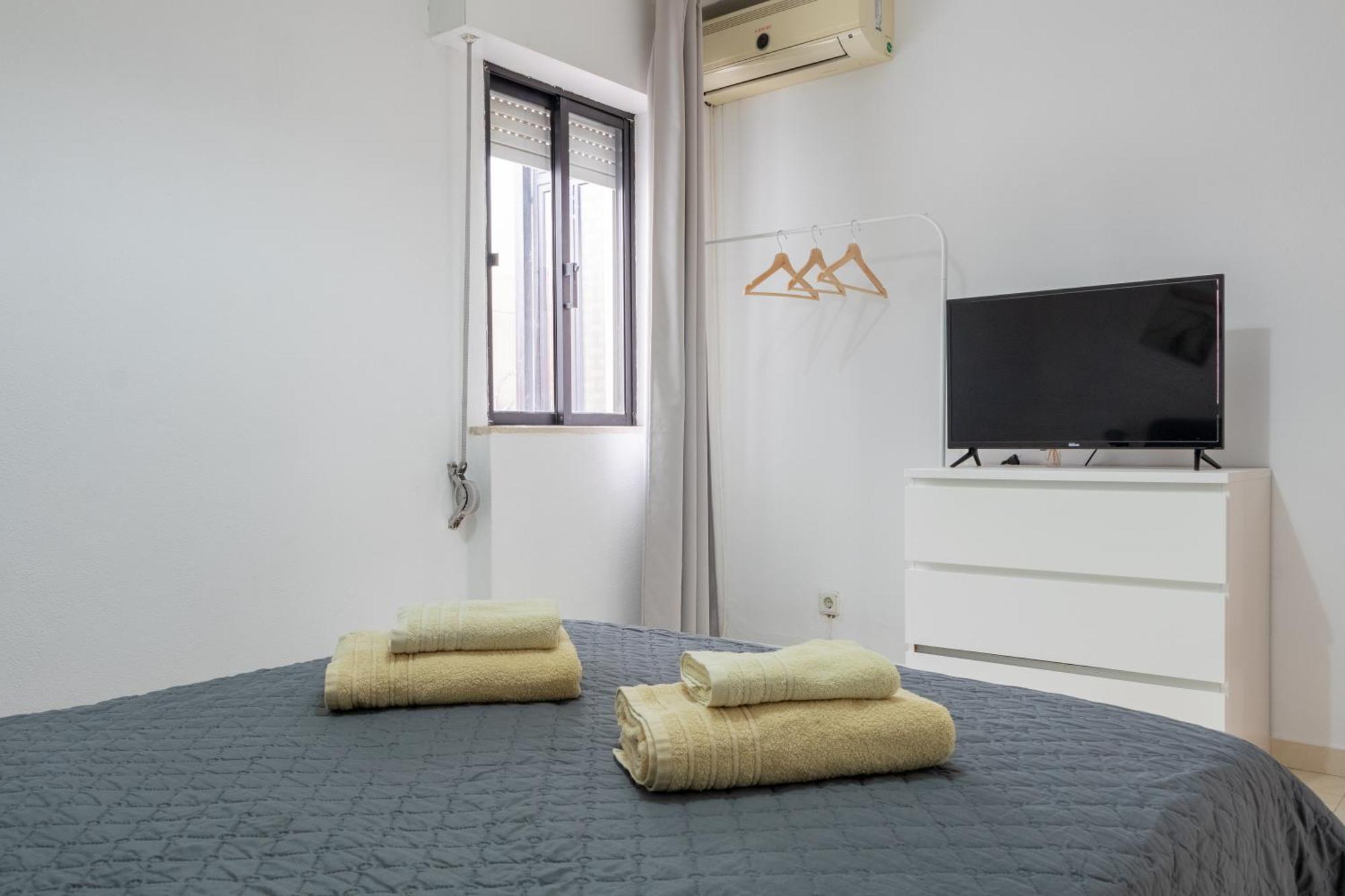 Blife Martinya House - Private Rooms And Apartments Olhão Exterior foto