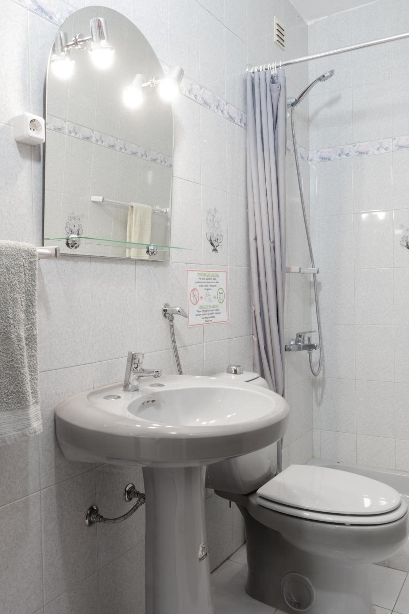 Blife Martinya House - Private Rooms And Apartments Olhão Exterior foto